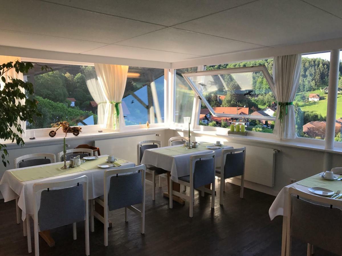 Hotel-Berggasthof Schwarzwaldperle ساسباشفالدن المظهر الخارجي الصورة